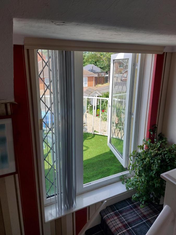 Sea Air B&B Chapel Saint Leonards Esterno foto